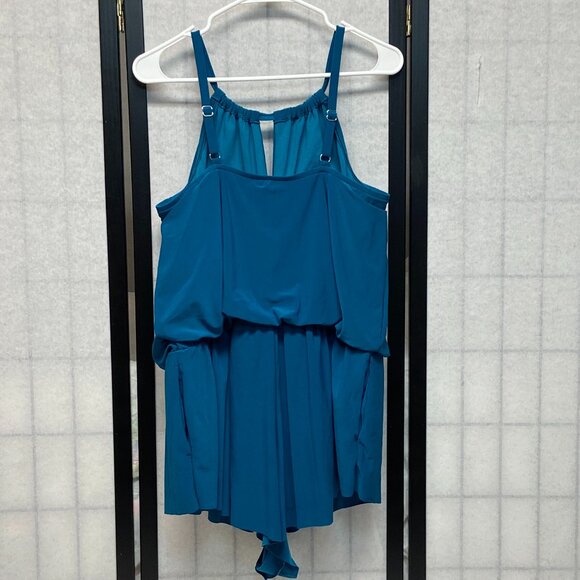 Aqua Green Keyhole Neck Blouson One Piece Swim Romper Dress Pockets Teal NWT - Picture 2 of 13